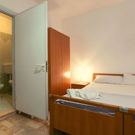 Bilocale Venezia 1 Fronte Mare Puglia On Line
