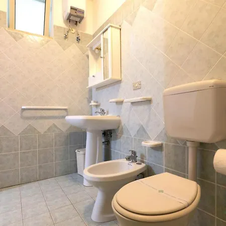 Holiday home Bilocale Venezia 1 Fronte Mare Puglia On Line *