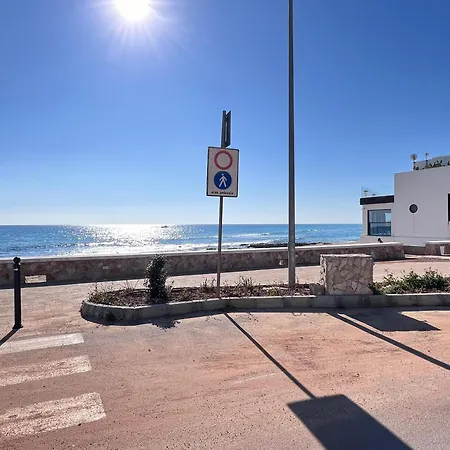 Holiday home Bilocale Venezia 1 Fronte Mare Puglia On Line *